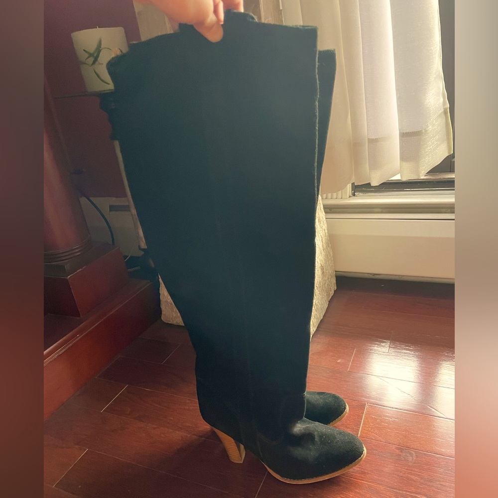 Colin Stuart- Over-The-Knee Suede Boots- 8.5B
